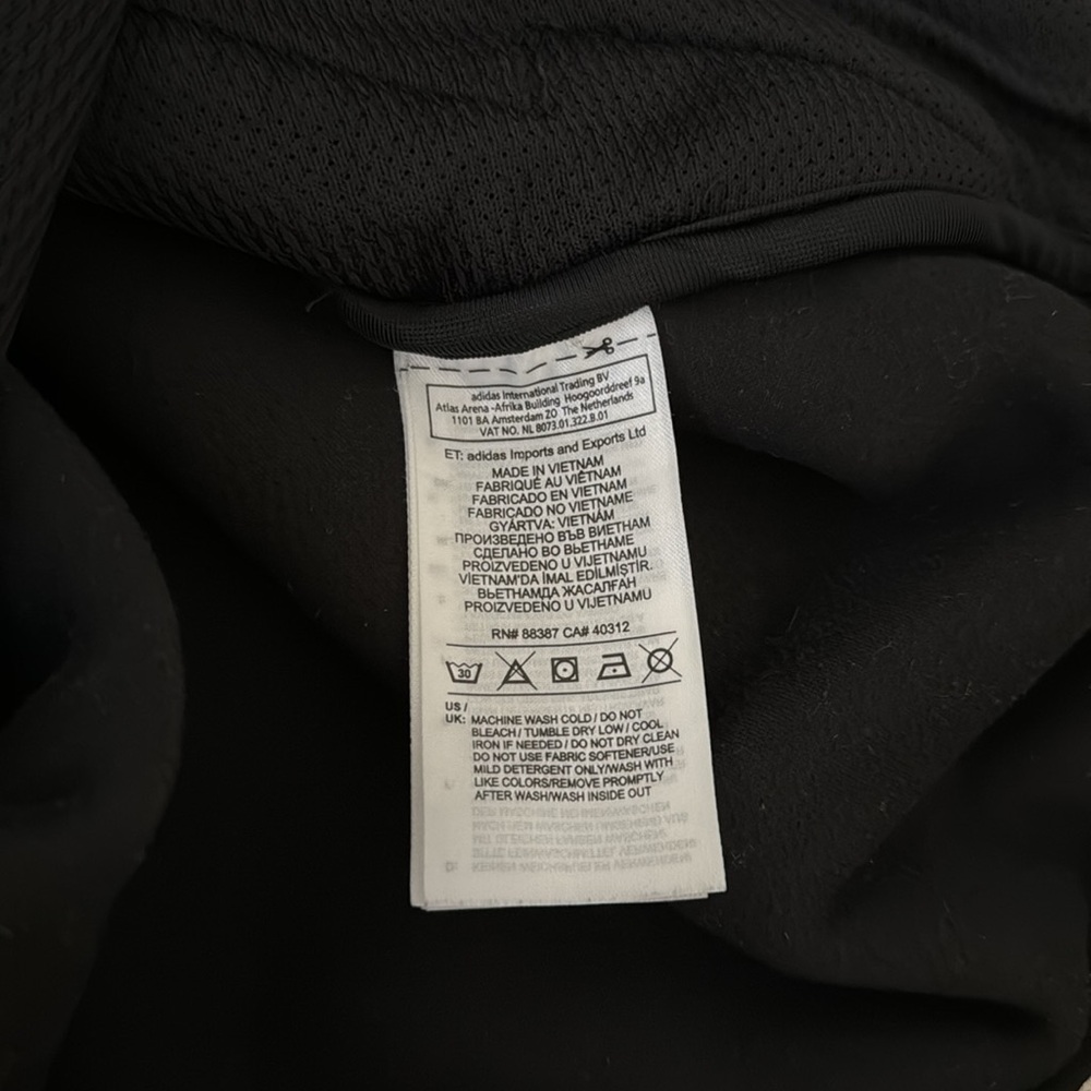 Adidas Black Zip Jacker with Hood and pockets - Picture 6 of 8